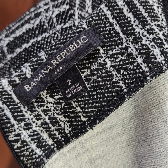 CUTE Banana Republic Fitted Plaid Sheath Mini Dress Size 2 - Picture 7 of 10